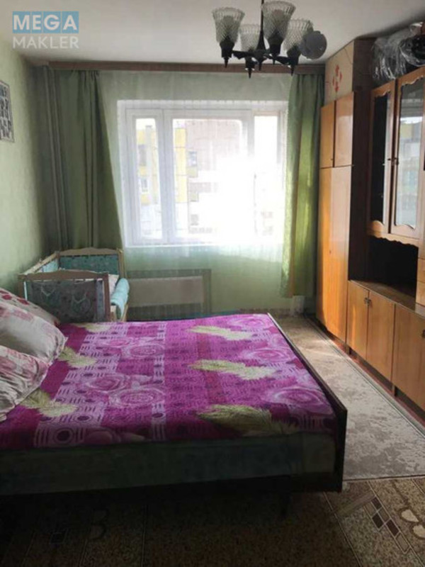 Продаж 1 кімнатної квартири (37,5/19/7,5), 8 пов. 9 пов. будинку, <a class="location-link" href="/kiev/" title="Недвижимость Київ">Київ</a>, <a class="location-link" href="/kiev/desnyanskij/" title="Недвижимость Деснянський район">Деснянський р-н</a>, Теодора Драйзера ул., 11А (изображение 3)