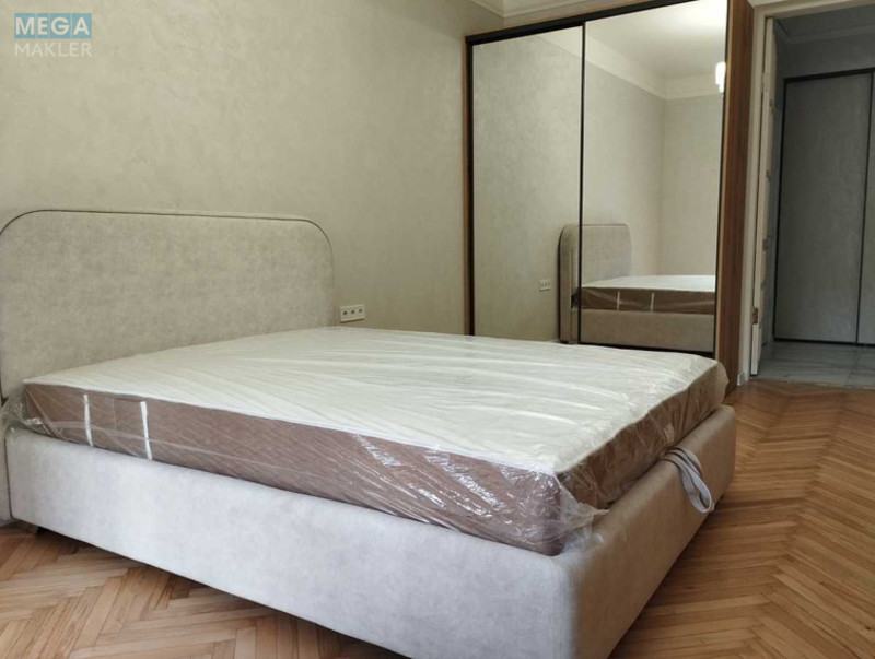 Оренда 3 кімнатної квартири, <a class="location-link" href="/kiev/" title="Недвижимость Київ">Київ</a>, <a class="location-link" href="/kiev/solomenskij/" title="Недвижимость Солом'янський район">Солом'янський р-н</a>, Уманская ул., 47 (изображение 5)