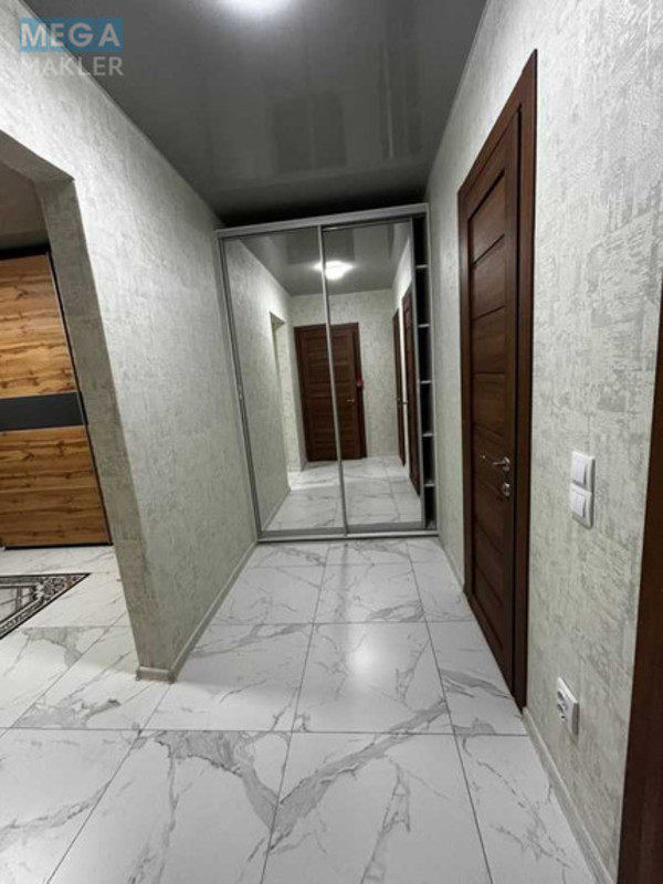 Новобудова, 25 поверхів, <a class="location-link" href="/kiev/" title="Недвижимость Київ">Київ</a>, <a class="location-link" href="/kiev/podolskij/" title="Недвижимость Подольский район">Подольский р-н</a>, Ревуцкого ул., 54 (изображение 14)