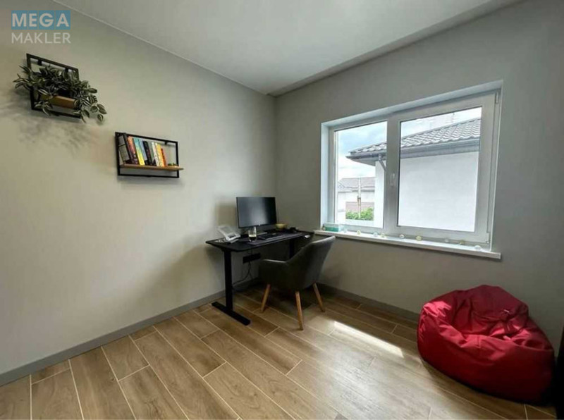 Продаж дома, 2&nbsp;поверху, 133&nbsp;кв.м, 4&nbsp;кімнати, ділянка 3&nbsp;сотки, <a class="location-link" href="/petrovskoe-selo-kv-kievo-svyatoshinskij-rajon/" title="Недвижимость Петрівське">Петрівське</a>, Святоюрівська (изображение 13)