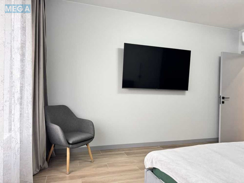Продаж дома, 2&nbsp;поверху, 133&nbsp;кв.м, 4&nbsp;кімнати, ділянка 3&nbsp;сотки, <a class="location-link" href="/petrovskoe-selo-kv-kievo-svyatoshinskij-rajon/" title="Недвижимость Петрівське">Петрівське</a>, Святоюрівська (изображение 16)