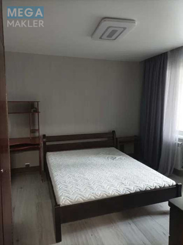 Оренда 2 кімнатної квартири, <a class="location-link" href="/kiev/" title="Недвижимость Київ">Київ</a>, <a class="location-link" href="/kiev/darnickij/" title="Недвижимость Дарницький район">Дарницький р-н</a>, Миколи Бажана просп., 9ж (изображение 7)