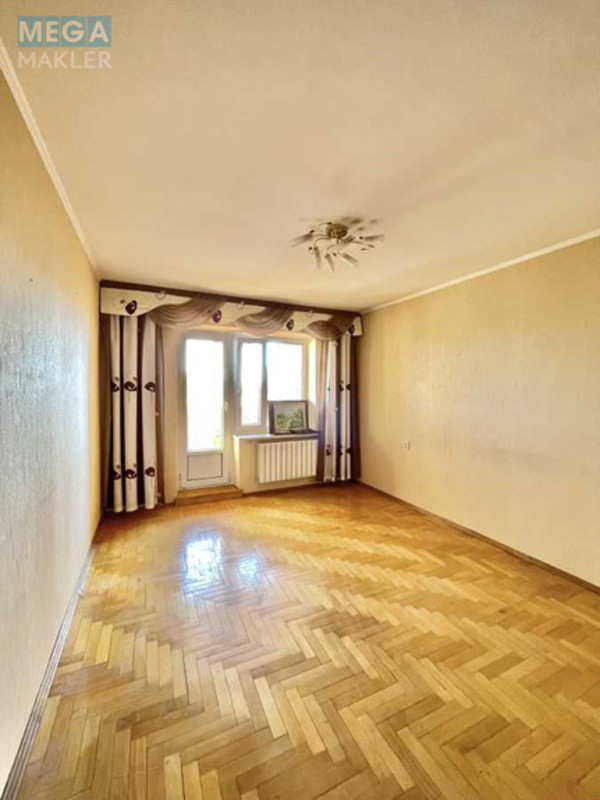 Продаж 3 кімнатної квартири (88/43/11), 8 пов. 10 пов. будинку, <a class="location-link" href="/kiev/" title="Недвижимость Київ">Київ</a>, <a class="location-link" href="/kiev/dneprovskij/" title="Недвижимость Дніпровський район">Дніпровський р-н</a>, Перова бульв., 13/2 (изображение 2)
