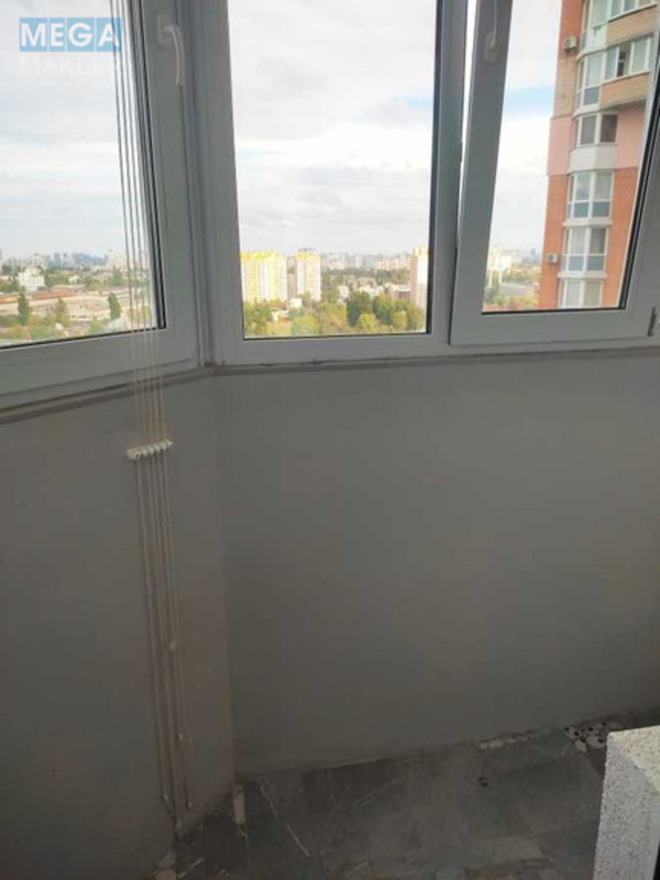 Оренда 1 кімнатної квартири, <a class="location-link" href="/kiev/" title="Недвижимость Київ">Київ</a>, <a class="location-link" href="/kiev/svyatoshinskij/" title="Недвижимость Святошинський район">Святошинський р-н</a>, Семьи Стешенко ул., 9 (изображение 12)