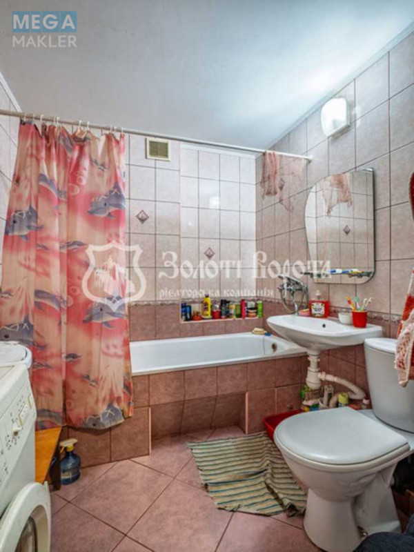 Продаж 1 кімнатної квартири (40,1/18/10,8), 3 пов. 6 пов. будинку, <a class="location-link" href="/kiev/" title="Недвижимость Київ">Київ</a>, <a class="location-link" href="/kiev/darnickij/" title="Недвижимость Дарницький район">Дарницький р-н</a>, Волго-Донський пров., 5/2 (изображение 7)