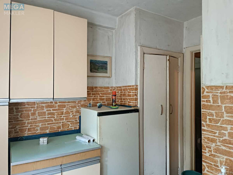 Продаж 2 кімнатної квартири (44,7/29/5,8), 1 пов. 5 пов. будинку, <a class="location-link" href="/kiev/" title="Недвижимость Київ">Київ</a>, <a class="location-link" href="/kiev/goloseevskij/" title="Недвижимость Голосіївський район">Голосіївський р-н</a>, Сєченова вул., 3 (изображение 2)
