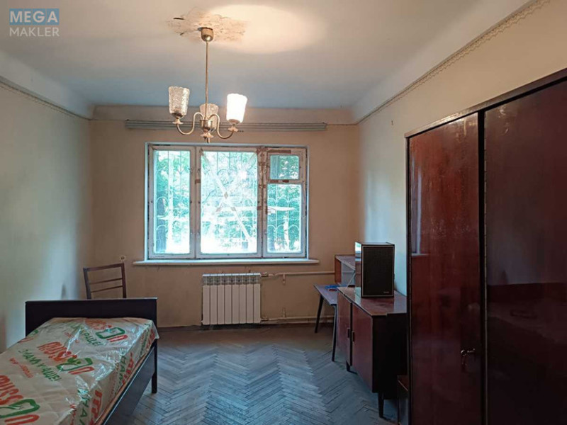 Продаж 2 кімнатної квартири (44,7/29/5,8), 1 пов. 5 пов. будинку, <a class="location-link" href="/kiev/" title="Недвижимость Київ">Київ</a>, <a class="location-link" href="/kiev/goloseevskij/" title="Недвижимость Голосіївський район">Голосіївський р-н</a>, Сєченова вул., 3 (изображение 9)