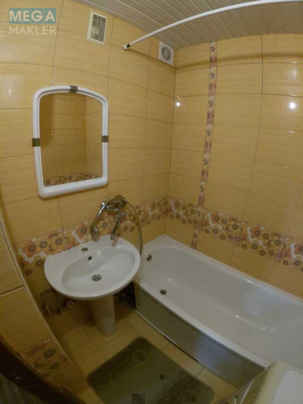 Оренда 2 кімнатної квартири, <a class="location-link" href="/kiev/" title="Недвижимость Київ">Київ</a>, <a class="location-link" href="/kiev/darnickij/" title="Недвижимость Дарницький район">Дарницький р-н</a>, Архитектора Вербицкого ул., 36 (изображение 18)