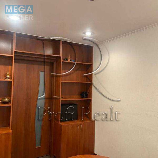 Продаж 3 кімнатної квартири (56/39/6), 1 пов. 5 пов. будинку, <a class="location-link" href="/kiev/" title="Недвижимость Київ">Київ</a>, <a class="location-link" href="/kiev/svyatoshinskij/" title="Недвижимость Святошинський район">Святошинський р-н</a>, Берестейский проспект, 79 (изображение 8)