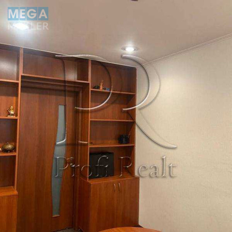 Продаж 3 кімнатної квартири (56/39/6), 1 пов. 5 пов. будинку, <a class="location-link" href="/kiev/" title="Недвижимость Київ">Київ</a>, <a class="location-link" href="/kiev/svyatoshinskij/" title="Недвижимость Святошинський район">Святошинський р-н</a>, Берестейский проспект, 79 (изображение 8)