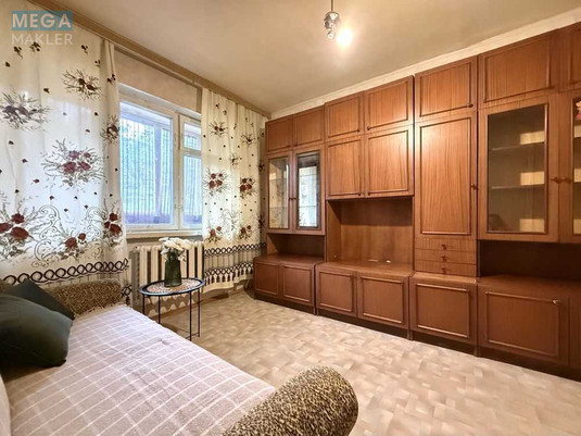 Продаж 1 кімнатної квартири (32/13/5,4), 2 пов. 9 пов. будинку, <a class="location-link" href="/kiev/" title="Недвижимость Київ">Київ</a>, <a class="location-link" href="/kiev/desnyanskij/" title="Недвижимость Деснянський район">Деснянський р-н</a>, Космонавта Волкова вул., 18 (изображение 3)