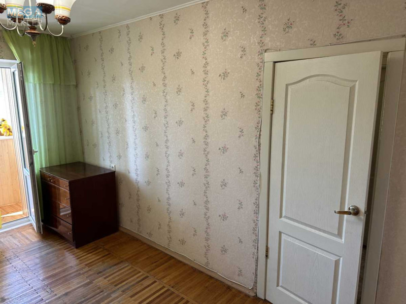 Оренда 1 кімнатної квартири, <a class="location-link" href="/kiev/" title="Недвижимость Київ">Київ</a>, <a class="location-link" href="/kiev/desnyanskij/" title="Недвижимость Деснянський район">Деснянський р-н</a>, Владимира Маяковского просп., 12в (изображение 4)