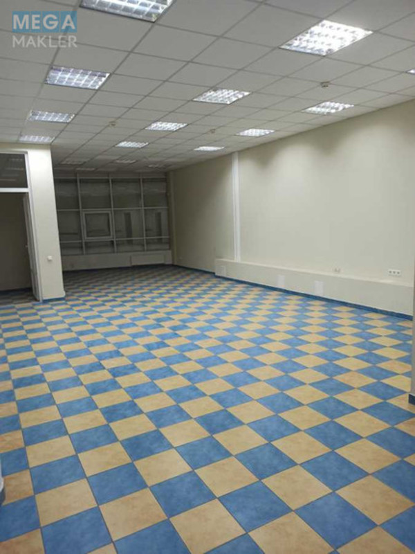 Оренда комерційної нерухомості, 109&nbsp;кв.м, под офис, <a class="location-link" href="/kiev/" title="Недвижимость Київ">Київ</a>, <a class="location-link" href="/kiev/darnickij/" title="Недвижимость Дарницький район">Дарницький р-н</a>, Ревуцького вул., 42В (изображение 4)