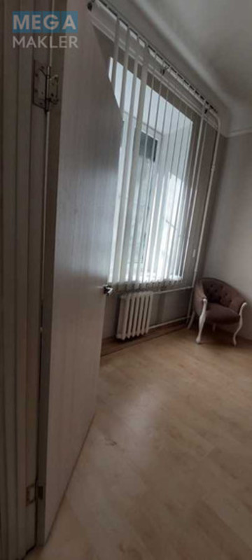 Продаж комерційної нерухомості, 40 кв.м, под офис, <a class="location-link" href="/kiev/" title="Недвижимость Київ">Київ</a>, <a class="location-link" href="/kiev/shevchenkovskij/" title="Недвижимость Шевченківський район">Шевченківський р-н</a>, Гоголевская ул., 49 (изображение 9)