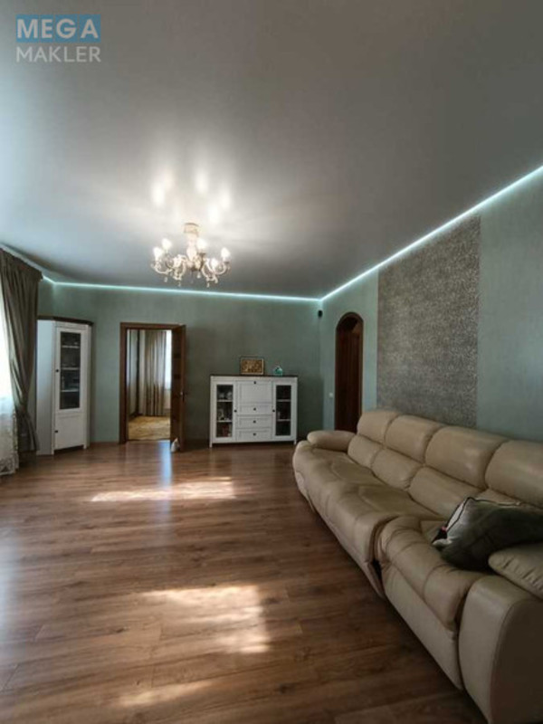 Продаж дома, 2&nbsp;поверху, 168&nbsp;кв.м, 6&nbsp;кімнат, ділянка 8&nbsp;соток, <a class="location-link" href="/kiev/" title="Недвижимость Київ">Київ</a>, <a class="location-link" href="/kiev/darnickij/" title="Недвижимость Дарницький район">Дарницький р-н</a>, Медоносна вул., 33 (изображение 10)