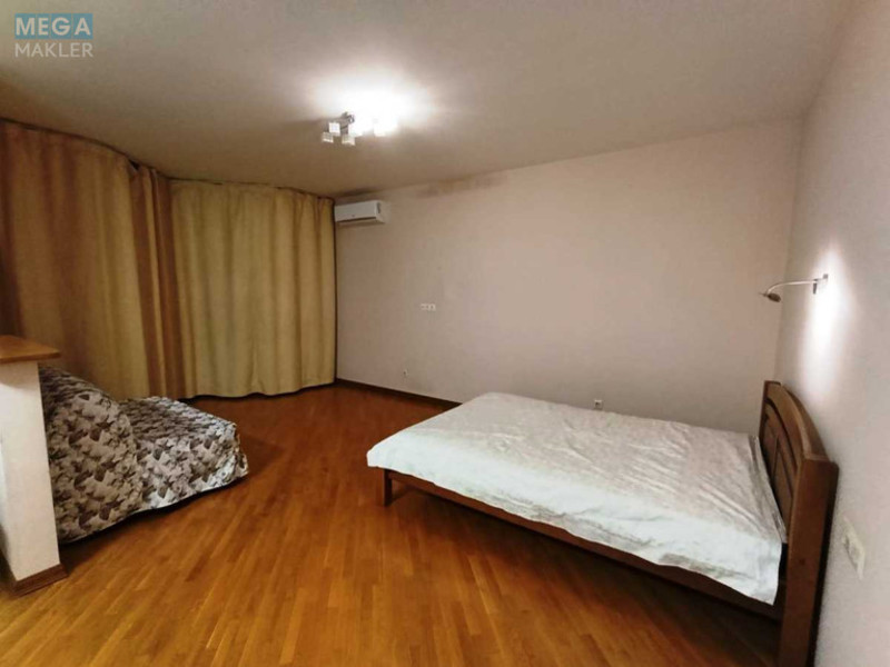 Оренда 1 кімнатної квартири, <a class="location-link" href="/kiev/" title="Недвижимость Київ">Київ</a>, <a class="location-link" href="/kiev/darnickij/" title="Недвижимость Дарницький район">Дарницький р-н</a>, Николая Бажана просп., 8Б (изображение 2)