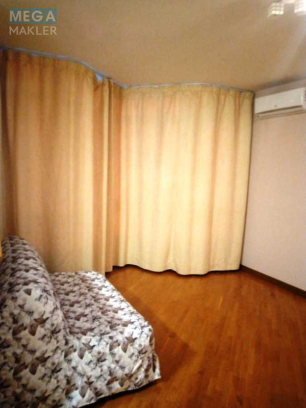 Оренда 1 кімнатної квартири, <a class="location-link" href="/kiev/" title="Недвижимость Київ">Київ</a>, <a class="location-link" href="/kiev/darnickij/" title="Недвижимость Дарницький район">Дарницький р-н</a>, Николая Бажана просп., 8Б (изображение 5)