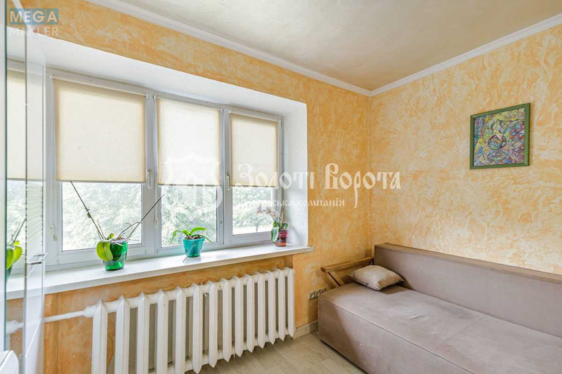 Продаж 1 кімнатної квартири (29/17/6), 2 пов. 5 пов. будинку, <a class="location-link" href="/kiev/" title="Недвижимость Київ">Київ</a>, <a class="location-link" href="/kiev/dneprovskij/" title="Недвижимость Дніпровський район">Дніпровський р-н</a>, Праці бульв., 6/14 (изображение 4)