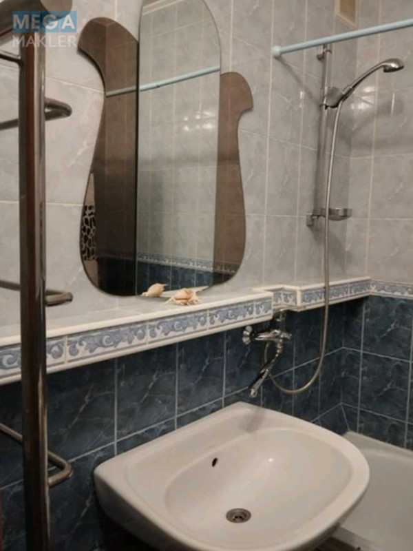 Оренда 1 кімнатної квартири, <a class="location-link" href="/kiev/" title="Недвижимость Київ">Київ</a>, <a class="location-link" href="/kiev/darnickij/" title="Недвижимость Дарницький район">Дарницький р-н</a>, Михаила Драгоманова ул., 14 (изображение 6)