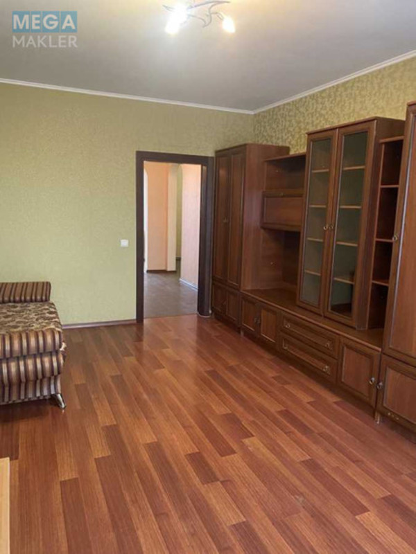 Оренда 3 кімнатної квартири, <a class="location-link" href="/kiev/" title="Недвижимость Київ">Київ</a>, <a class="location-link" href="/kiev/darnickij/" title="Недвижимость Дарницький район">Дарницький р-н</a>, Елены Пчилки ул., 2б (изображение 4)