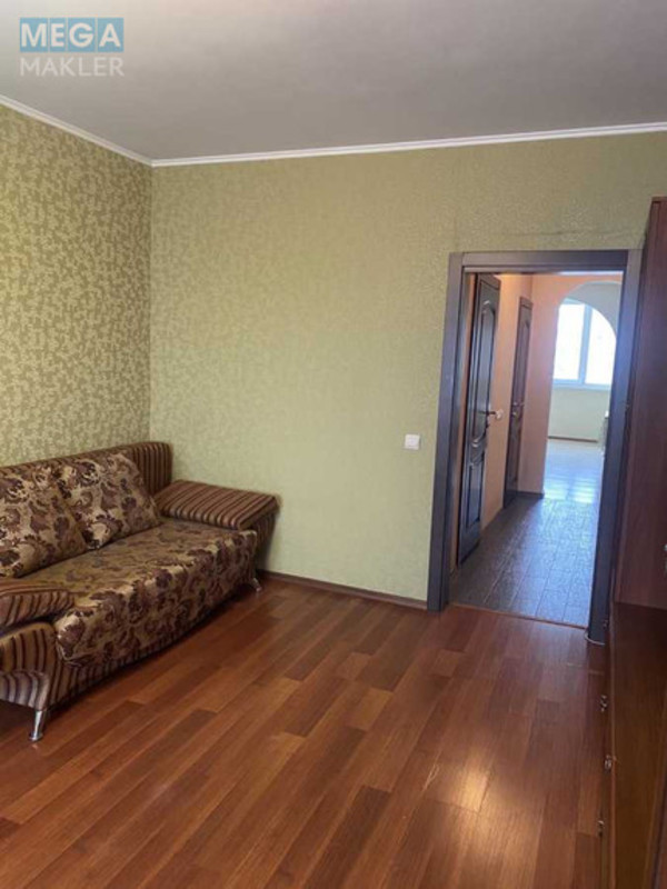 Оренда 3 кімнатної квартири, <a class="location-link" href="/kiev/" title="Недвижимость Київ">Київ</a>, <a class="location-link" href="/kiev/darnickij/" title="Недвижимость Дарницький район">Дарницький р-н</a>, Елены Пчилки ул., 2б (изображение 6)