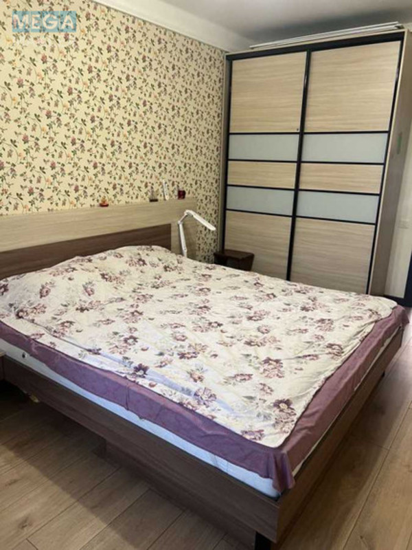 Оренда 3 кімнатної квартири, <a class="location-link" href="/kiev/" title="Недвижимость Київ">Київ</a>, <a class="location-link" href="/kiev/svyatoshinskij/" title="Недвижимость Святошинський район">Святошинський р-н</a>, Генерала Потапова вул., 1А (изображение 6)