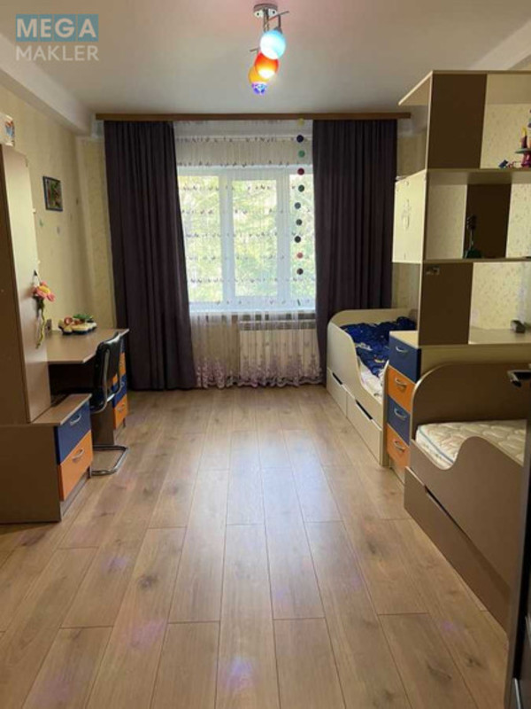 Оренда 3 кімнатної квартири, <a class="location-link" href="/kiev/" title="Недвижимость Київ">Київ</a>, <a class="location-link" href="/kiev/svyatoshinskij/" title="Недвижимость Святошинський район">Святошинський р-н</a>, Генерала Потапова вул., 1А (изображение 8)