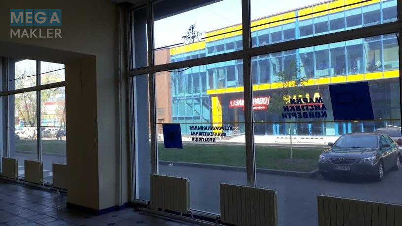 Оренда комерційної нерухомості, 183&nbsp;кв.м, под магазин, <a class="location-link" href="/kiev/" title="Недвижимость Київ">Київ</a>, <a class="location-link" href="/kiev/dneprovskij/" title="Недвижимость Дніпровський район">Дніпровський р-н</a>, Харьковское шоссе, 2 (изображение 8)