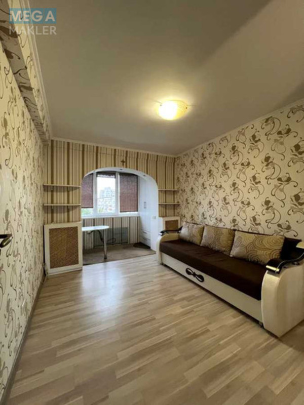 Оренда 4 кімнатні квартири, <a class="location-link" href="/kiev/" title="Недвижимость Київ">Київ</a>, <a class="location-link" href="/kiev/dneprovskij/" title="Недвижимость Дніпровський район">Дніпровський р-н</a>, Плеханова ул. (изображение 19)