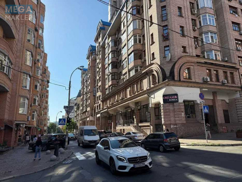 Оренда комерційної нерухомості, 246&nbsp;кв.м, под магазин, <a class="location-link" href="/kiev/" title="Недвижимость Київ">Київ</a>, <a class="location-link" href="/kiev/shevchenkovskij/" title="Недвижимость Шевченківський район">Шевченківський р-н</a>, Павлівська вул., 18 (изображение 16)