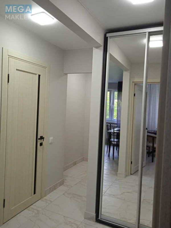 Продаж 2 кімнатної квартири (47/31,3/8), 3 пов. 9 пов. будинку, <a class="location-link" href="/kiev/" title="Недвижимость Київ">Київ</a>, <a class="location-link" href="/kiev/pecherskij/" title="Недвижимость Печерський район">Печерський р-н</a>, Леси Украинки бульв., 14а (изображение 7)