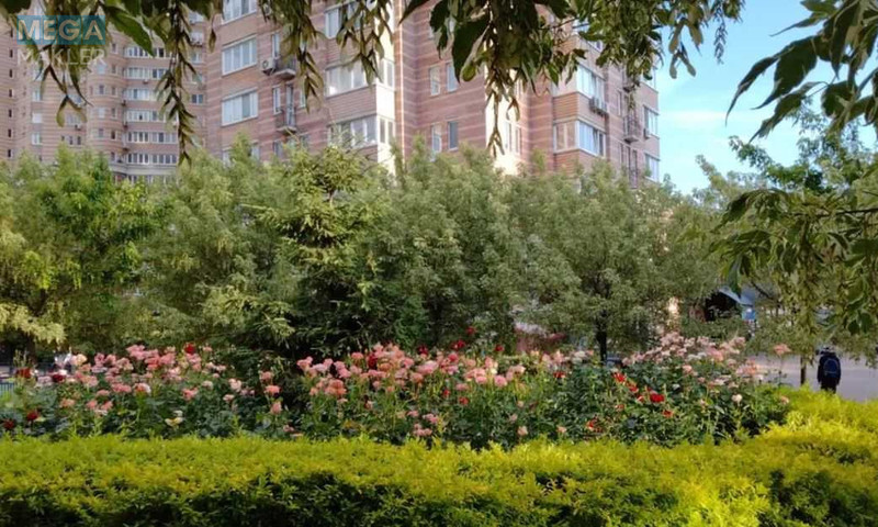 Оренда 2 кімнатної квартири, <a class="location-link" href="/kiev/" title="Недвижимость Київ">Київ</a>, <a class="location-link" href="/kiev/goloseevskij/" title="Недвижимость Голосіївський район">Голосіївський р-н</a>, Голосіївська вул., 13Б (изображение 2)