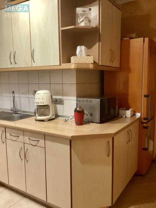 Оренда 3 кімнатної квартири, <a class="location-link" href="/kiev/" title="Недвижимость Київ">Київ</a>, <a class="location-link" href="/kiev/pecherskij/" title="Недвижимость Печерский район">Печерский р-н</a>, Панаса Мирного вул., 11 (изображение 13)