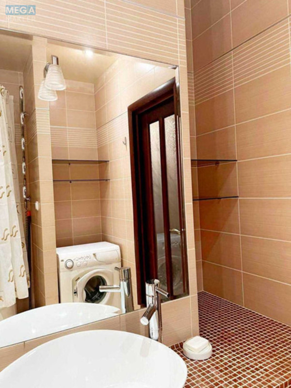 Оренда 1 кімнатної квартири, <a class="location-link" href="/kiev/" title="Недвижимость Київ">Київ</a>, <a class="location-link" href="/kiev/svyatoshinskij/" title="Недвижимость Святошинський район">Святошинський р-н</a>, Кольцова бульв., 14д (изображение 7)
