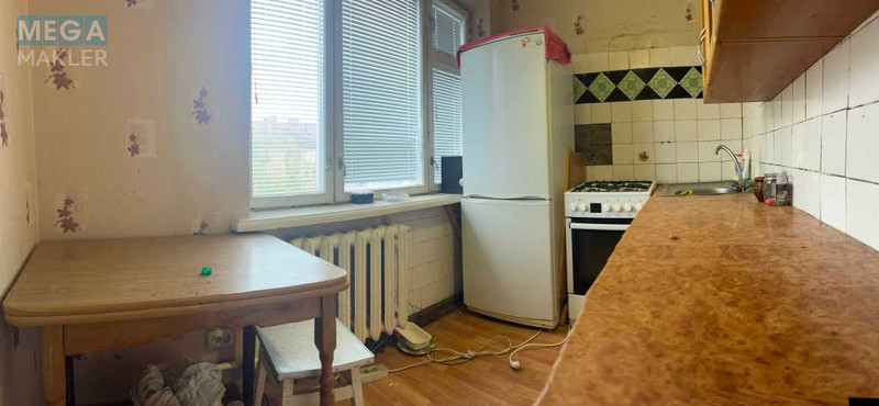 Продаж 2 кімнатної квартири (46/?/6), 5 пов. 5 пов. будинку, <a class="location-link" href="/kiev/" title="Недвижимость Київ">Київ</a>, <a class="location-link" href="/kiev/shevchenkovskij/" title="Недвижимость Шевченківський район">Шевченківський р-н</a>, Салютна вул., 8 (изображение 5)