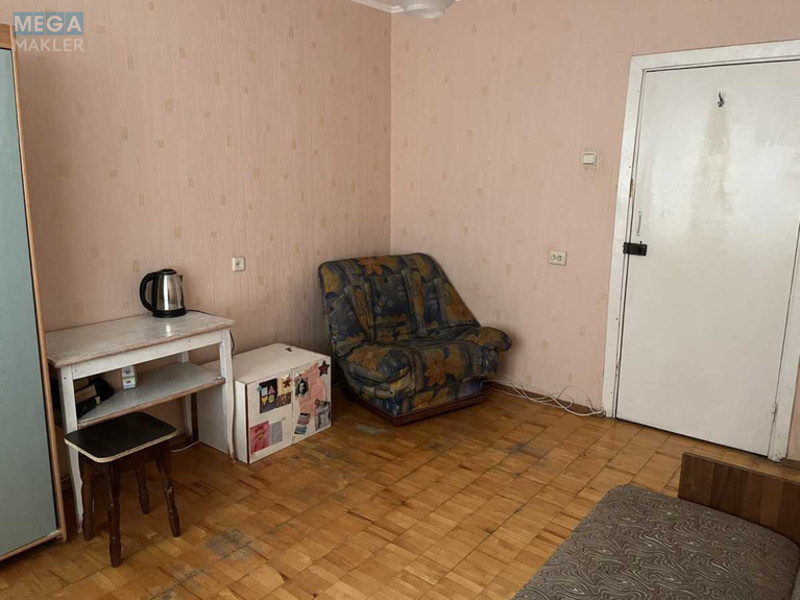 Оренда кімнати (підселення), <a class="location-link" href="/kiev/" title="Недвижимость Київ">Київ</a>, <a class="location-link" href="/kiev/svyatoshinskij/" title="Недвижимость Святошинський район">Святошинський р-н</a>, Ирпенская ул., 66 (изображение 2)