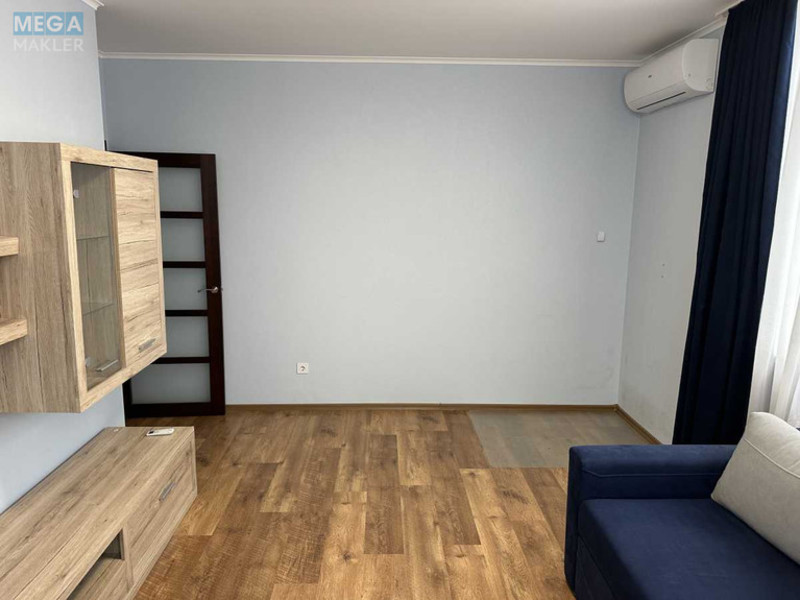 Продаж 3 кімнатної квартири (80/42/11), 21 пов. 25 пов. будинку, <a class="location-link" href="/kiev/" title="Недвижимость Київ">Київ</a>, <a class="location-link" href="/kiev/darnickij/" title="Недвижимость Дарницький район">Дарницький р-н</a>, Олени Пчілки вул., 3 (изображение 4)