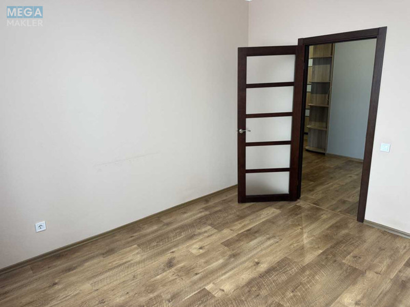 Продаж 3 кімнатної квартири (80/42/11), 21 пов. 25 пов. будинку, <a class="location-link" href="/kiev/" title="Недвижимость Київ">Київ</a>, <a class="location-link" href="/kiev/darnickij/" title="Недвижимость Дарницький район">Дарницький р-н</a>, Олени Пчілки вул., 3 (изображение 7)