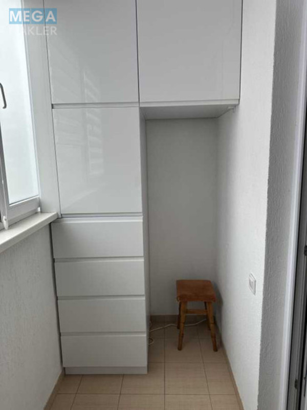 Продаж 3 кімнатної квартири (80/42/11), 21 пов. 25 пов. будинку, <a class="location-link" href="/kiev/" title="Недвижимость Київ">Київ</a>, <a class="location-link" href="/kiev/darnickij/" title="Недвижимость Дарницький район">Дарницький р-н</a>, Олени Пчілки вул., 3 (изображение 24)