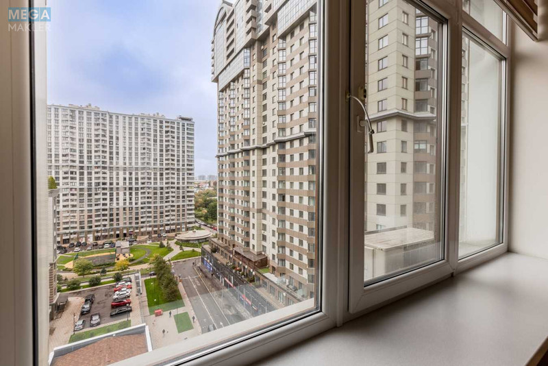 Продаж 4 кімнатної квартири (146/?/?), 16 пов. 22 пов. будинку, <a class="location-link" href="/kiev/" title="Недвижимость Київ">Київ</a>, <a class="location-link" href="/kiev/pecherskij/" title="Недвижимость Печерський район">Печерський р-н</a>, Андрія Верхогляда вул., 16 (изображение 23)