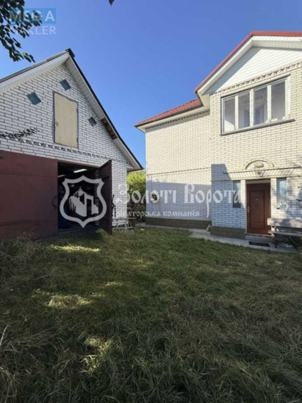 Продаж дома, 2&nbsp;поверху, 214&nbsp;кв.м, 4&nbsp;кімнати, ділянка 15&nbsp;соток, <a class="location-link" href="/belogorodka-selo-kv/" title="Недвижимость Білогородка">Білогородка</a>, Жовтнева, 3 (изображение 2)