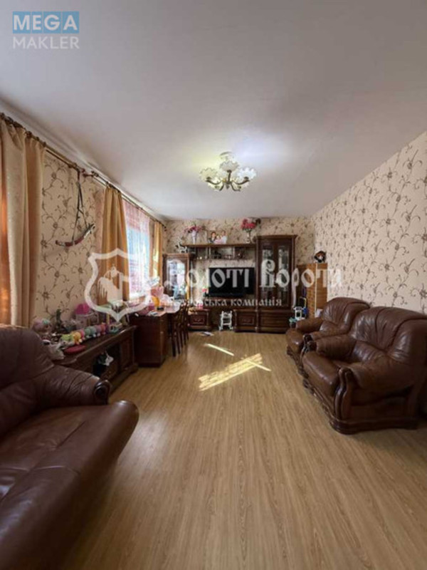 Продаж дома, 2&nbsp;поверху, 214&nbsp;кв.м, 4&nbsp;кімнати, ділянка 15&nbsp;соток, <a class="location-link" href="/belogorodka-selo-kv/" title="Недвижимость Білогородка">Білогородка</a>, Жовтнева, 3 (изображение 5)