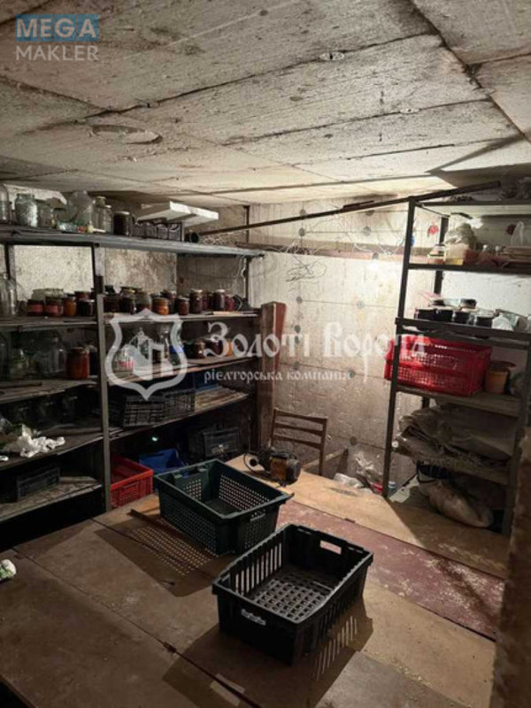 Продаж дома, 2&nbsp;поверху, 214&nbsp;кв.м, 4&nbsp;кімнати, ділянка 15&nbsp;соток, <a class="location-link" href="/belogorodka-selo-kv/" title="Недвижимость Білогородка">Білогородка</a>, Жовтнева, 3 (изображение 13)