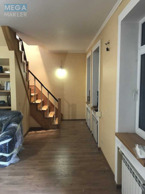 Продаж дома, 2&nbsp;поверху, 408&nbsp;кв.м, 7&nbsp;кімнат, ділянка 3&nbsp;сотки, <a class="location-link" href="/kiev/" title="Недвижимость Київ">Київ</a>, <a class="location-link" href="/kiev/goloseevskij/" title="Недвижимость Голосіївський район">Голосіївський р-н</a>, Добрый Путь ул., 63 (изображение 24)