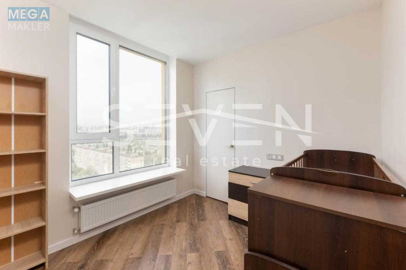 Продаж 3 кімнатної квартири (75/?/20), 20 пов. 22 пов. будинку, <a class="location-link" href="/kiev/" title="Недвижимость Київ">Київ</a>, <a class="location-link" href="/kiev/darnickij/" title="Недвижимость Дарницький район">Дарницький р-н</a>, Сормовська вул., 3 (изображение 6)
