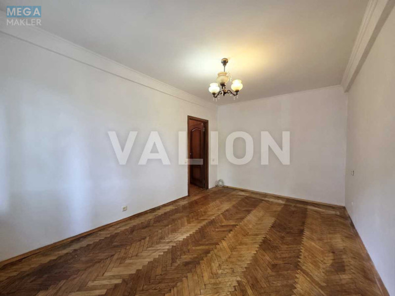 Продаж 2 кімнатної квартири (45,6/29/6,4), 2 пов. 5 пов. будинку, <a class="location-link" href="/kiev/" title="Недвижимость Київ">Київ</a>, <a class="location-link" href="/kiev/svyatoshinskij/" title="Недвижимость Святошинський район">Святошинський р-н</a>, Литвиненко-Вольгемут вул., 1б (изображение 4)