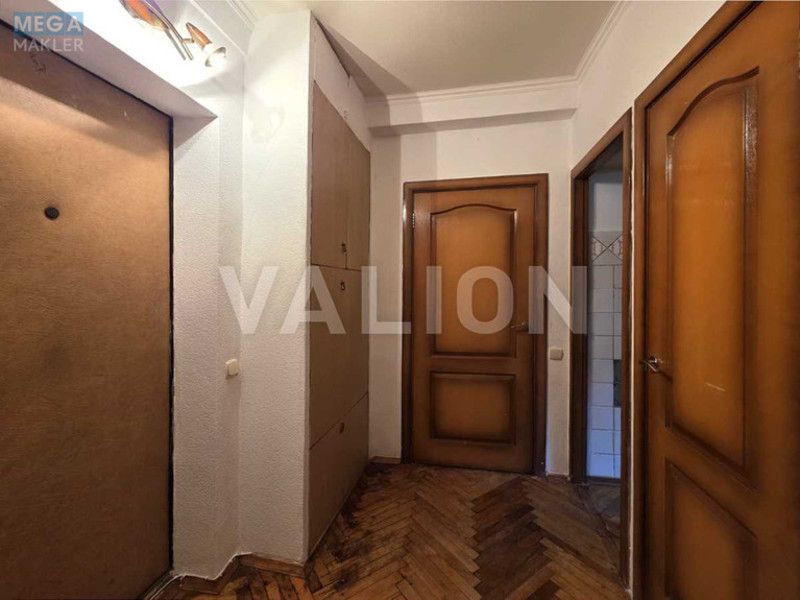 Продаж 2 кімнатної квартири (45,6/29/6,4), 2 пов. 5 пов. будинку, <a class="location-link" href="/kiev/" title="Недвижимость Київ">Київ</a>, <a class="location-link" href="/kiev/svyatoshinskij/" title="Недвижимость Святошинський район">Святошинський р-н</a>, Литвиненко-Вольгемут вул., 1б (изображение 7)