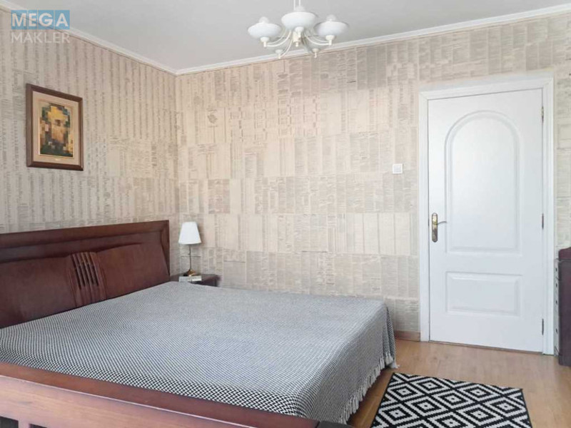 Оренда 3 кімнатної квартири, <a class="location-link" href="/kiev/" title="Недвижимость Київ">Київ</a>, <a class="location-link" href="/kiev/darnickij/" title="Недвижимость Дарницький район">Дарницький р-н</a>, Бориса Гмирі вул., 1Б/6 (изображение 8)