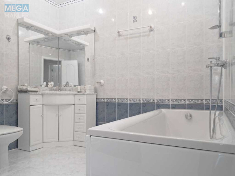 Оренда 3 кімнатної квартири, <a class="location-link" href="/kiev/" title="Недвижимость Київ">Київ</a>, <a class="location-link" href="/kiev/darnickij/" title="Недвижимость Дарницький район">Дарницький р-н</a>, Бориса Гмирі вул., 1Б/6 (изображение 16)