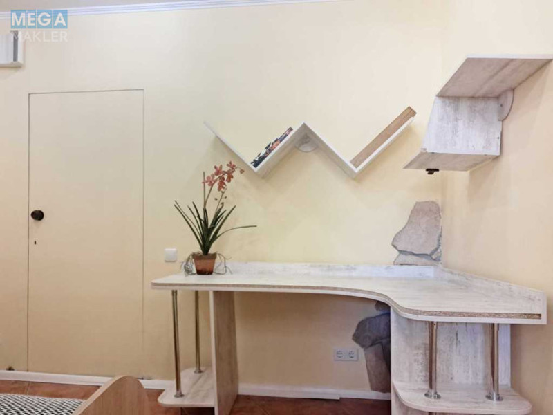 Оренда 3 кімнатної квартири, <a class="location-link" href="/kiev/" title="Недвижимость Київ">Київ</a>, <a class="location-link" href="/kiev/darnickij/" title="Недвижимость Дарницький район">Дарницький р-н</a>, Бориса Гмирі вул., 1Б/6 (изображение 22)